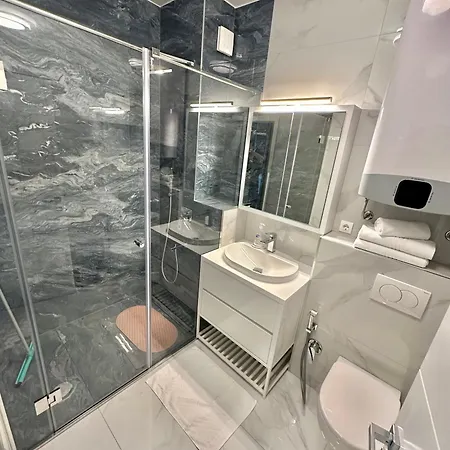 Ilidza Sky Royal Residences * סראייבו