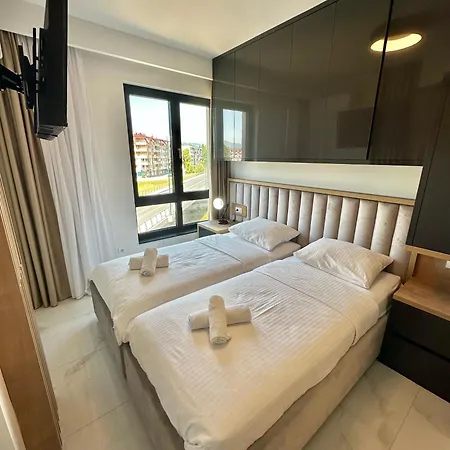 Ilidza Sky Royal Residences דירה סראייבו