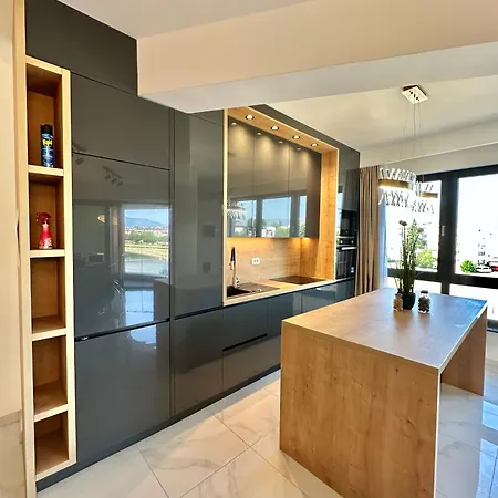 Ilidza Sky Royal Residences דירה סראייבו