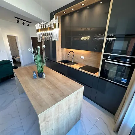 דירה Ilidza Sky Royal Residences *
