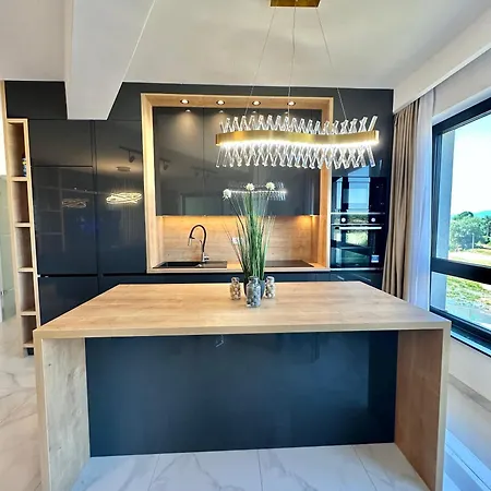 Ilidza Sky Royal Residences شقة